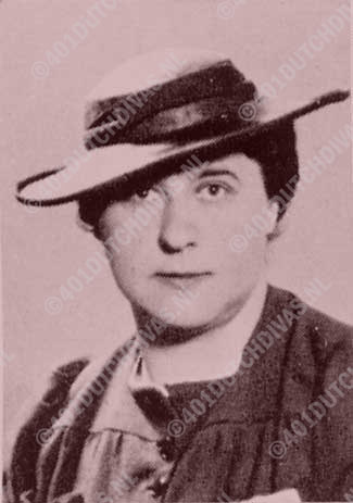 Annie Hermes