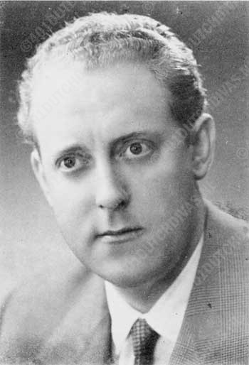 Arnold van Mill, bas Arnold van Mill, bas