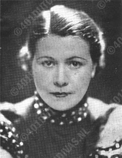 Betty van den Bosch-Schmidt, mezzosopraan (1900-1972) Betty van den Bosch-Schmidt, mezzosopraan (1900-1972)
