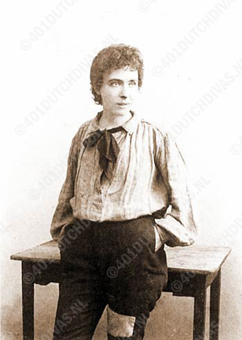 Anna Tijssen-Bremerkamp, sopraan (foto H.C.de Graaff) Anna Tijssen-Bremerkamp, sopraan (foto H.C.de Graaff)