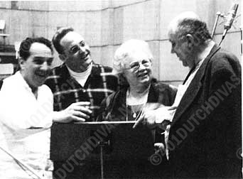 v.l.n.r. Ivan Marinov, Amand Hekkers, Cristina Deutekom en Walter Knoeff (presentator v.h. zondagmorgenprog. ,,De diva op de erw'' van de Concertzender)