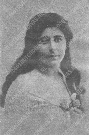 Lea Fuldauer, sopraan Lea Fuldauer, sopraan