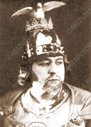 Fernand Faniard als Lohengrin (foto Studio Harcourt, Parijs) Fernand Faniard als Lohengrin (foto Studio Harcourt, Parijs)
